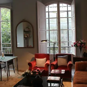 Apartment Luxurious 2 Bedroom Flat In A Historic Building, Sevilla