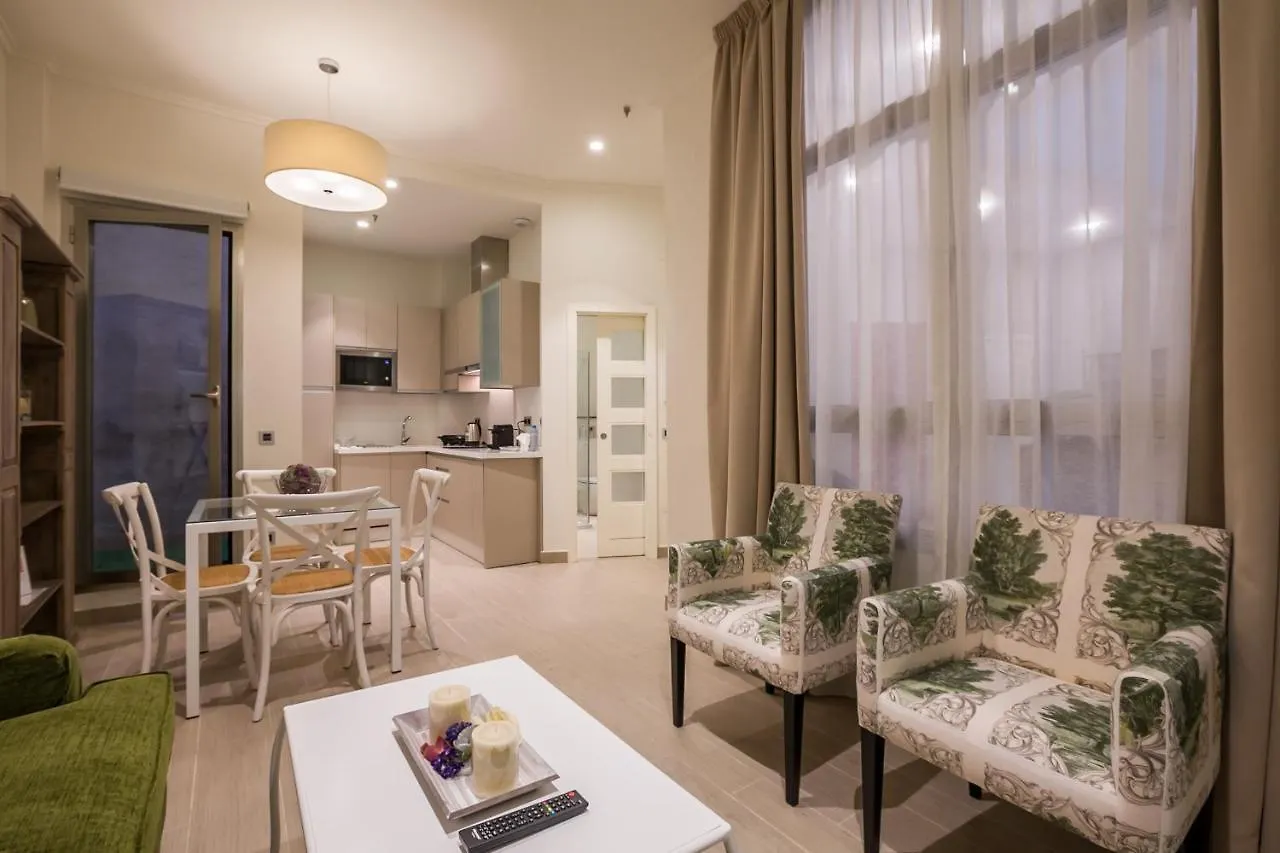 Welldone Cathedral Suites Seville Apartment