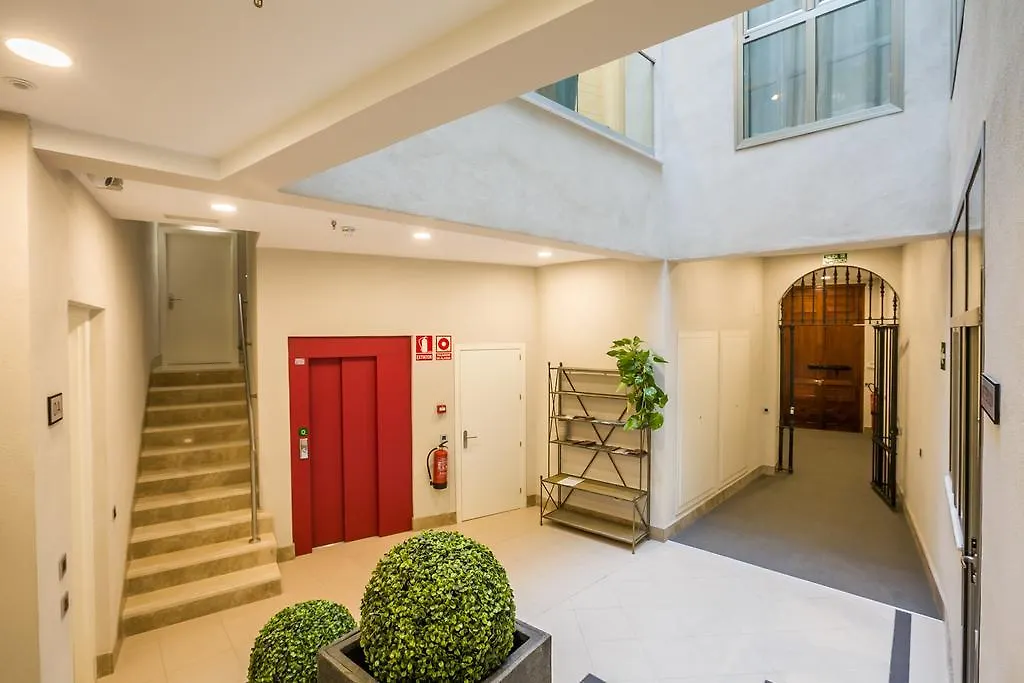 Apartment Welldone Cathedral Suites Seville Spain