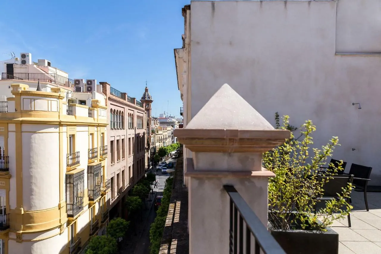 Welldone Cathedral Suites Seville Spain