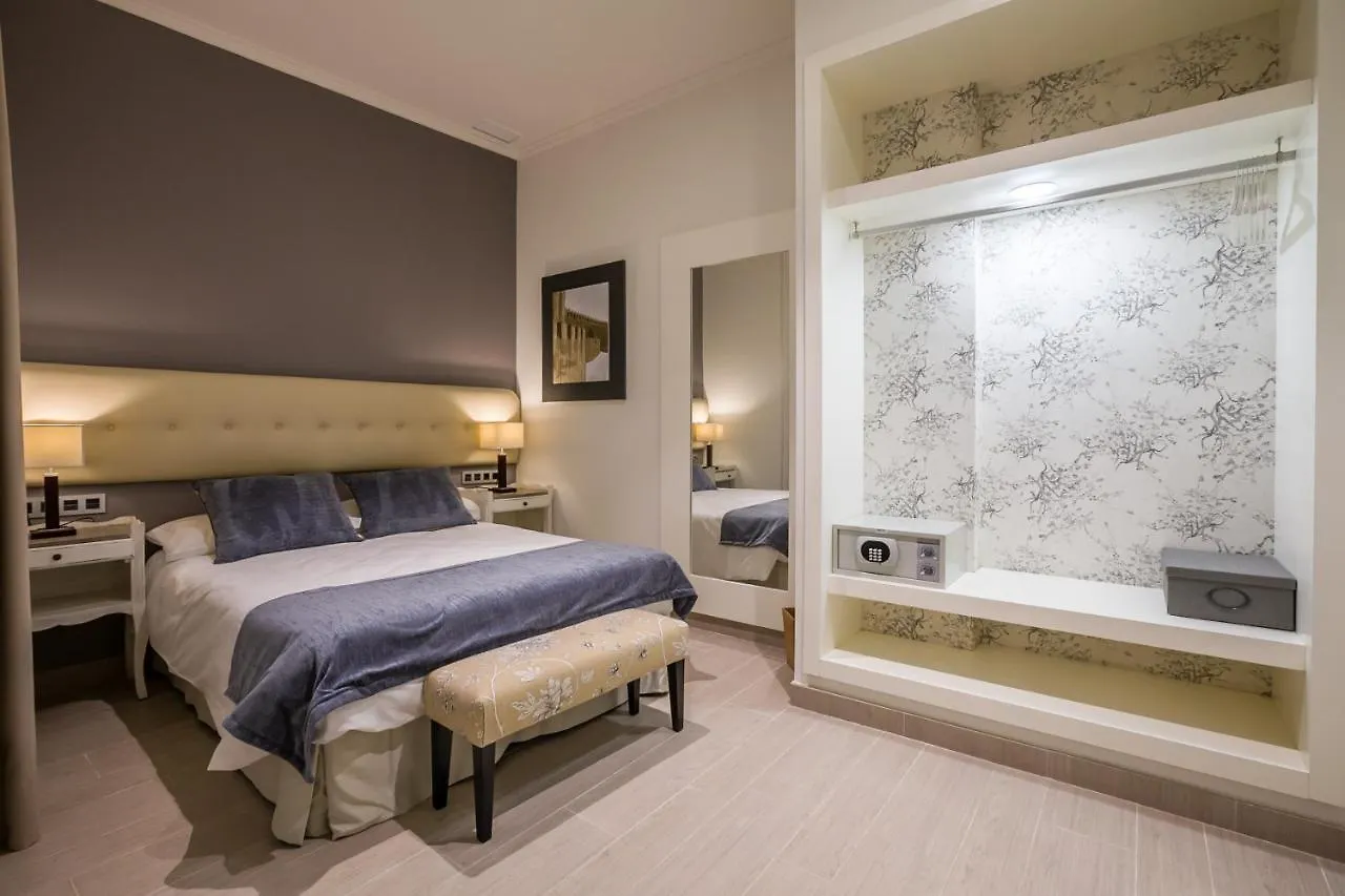 Welldone Cathedral Suites Sevilla Apartment